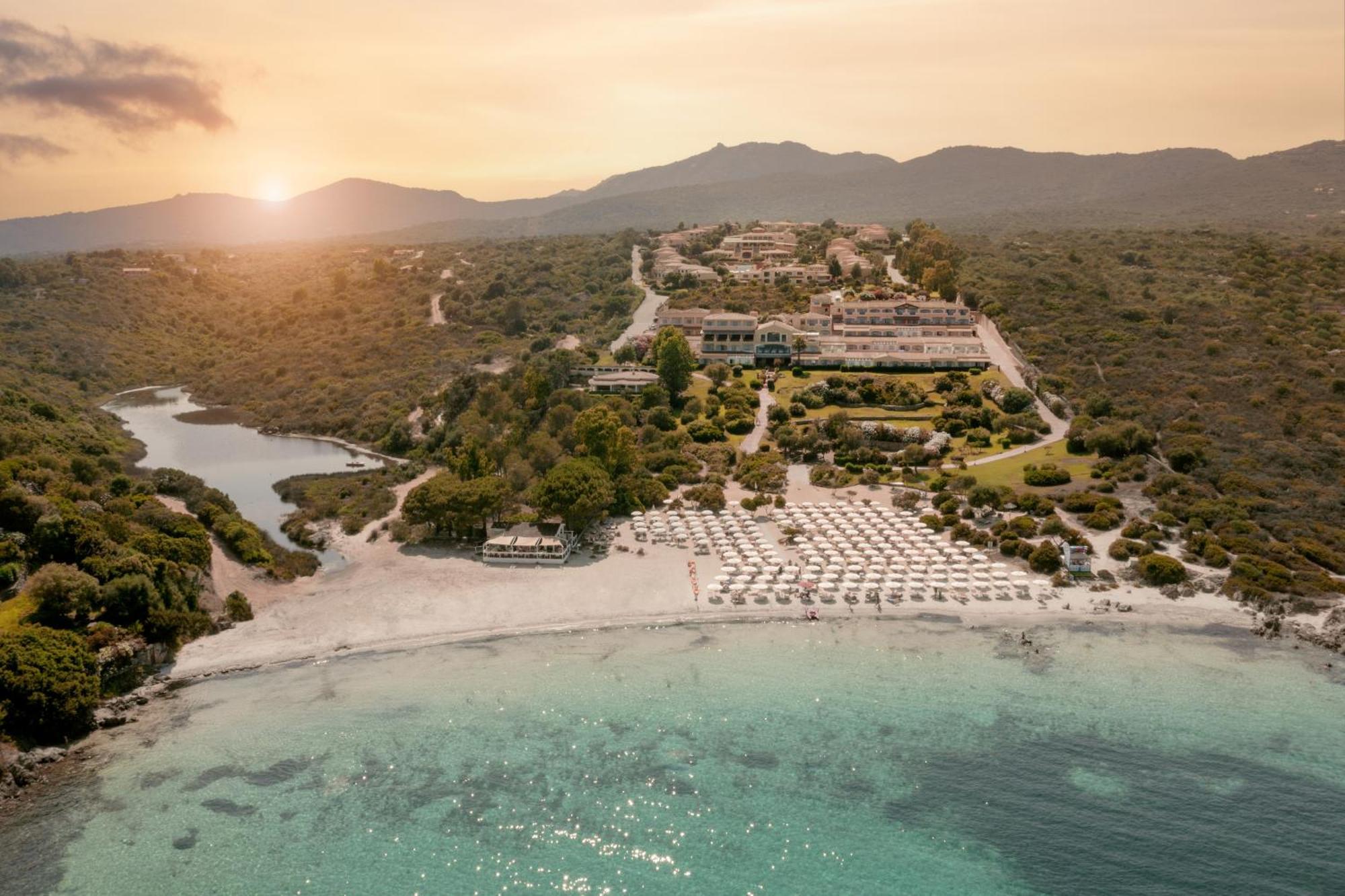 Voi Colonna Village 4*