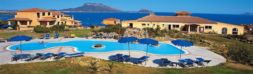 Voi Colonna Village Hotel